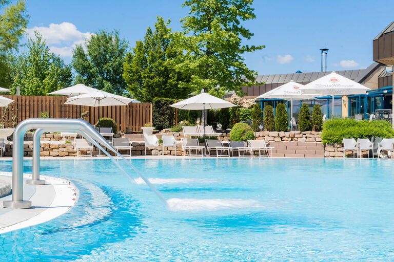 Au&szlig;enbereich in der Rhein-Main-Therme